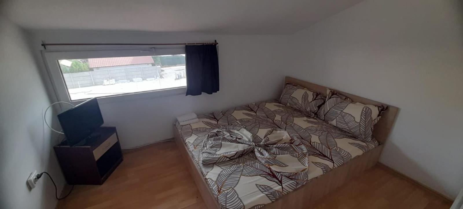 דירות ואמה וקה Casa Calin מראה חיצוני תמונה